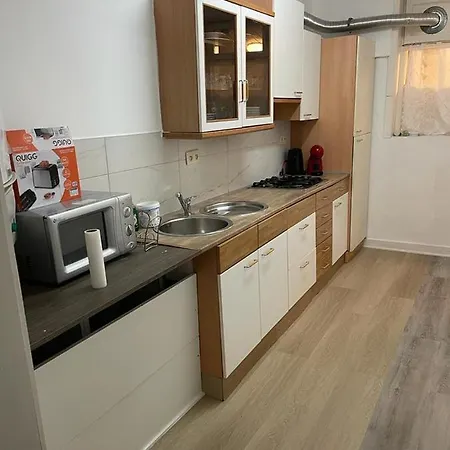 Apartment West Side